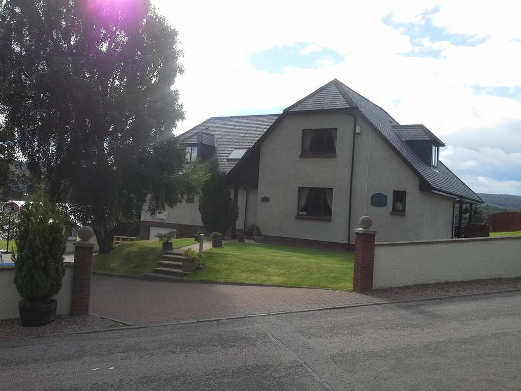 Kimcraigan B&B Lochend エクステリア 写真